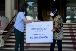 Happy Puppy Group Donasikan Rp 250 Juta ke Pemkot Surabaya