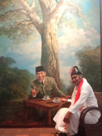 Sepuluh Pelukis Satu Sikap Vivere Pericoloso di Balai Pemuda Surabaya
