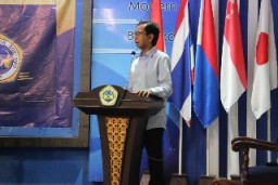Melestarikan Budaya Lokal Dalam Harmonisasi Keberagaman