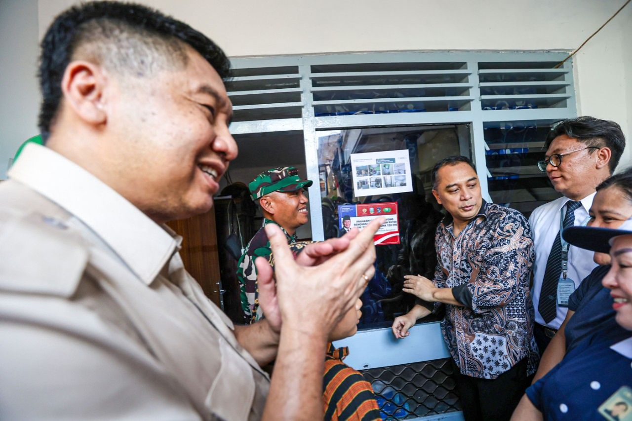 Kunjungan kerja Menteri PKP Maruarar Sirait ke Surabaya. (Kominfo Surabaya)