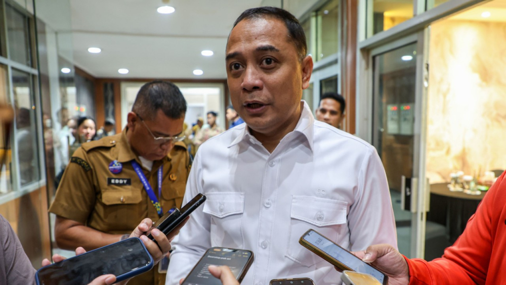 Wali Kota Eri Cahyadi. (Kominfo Surabaya)